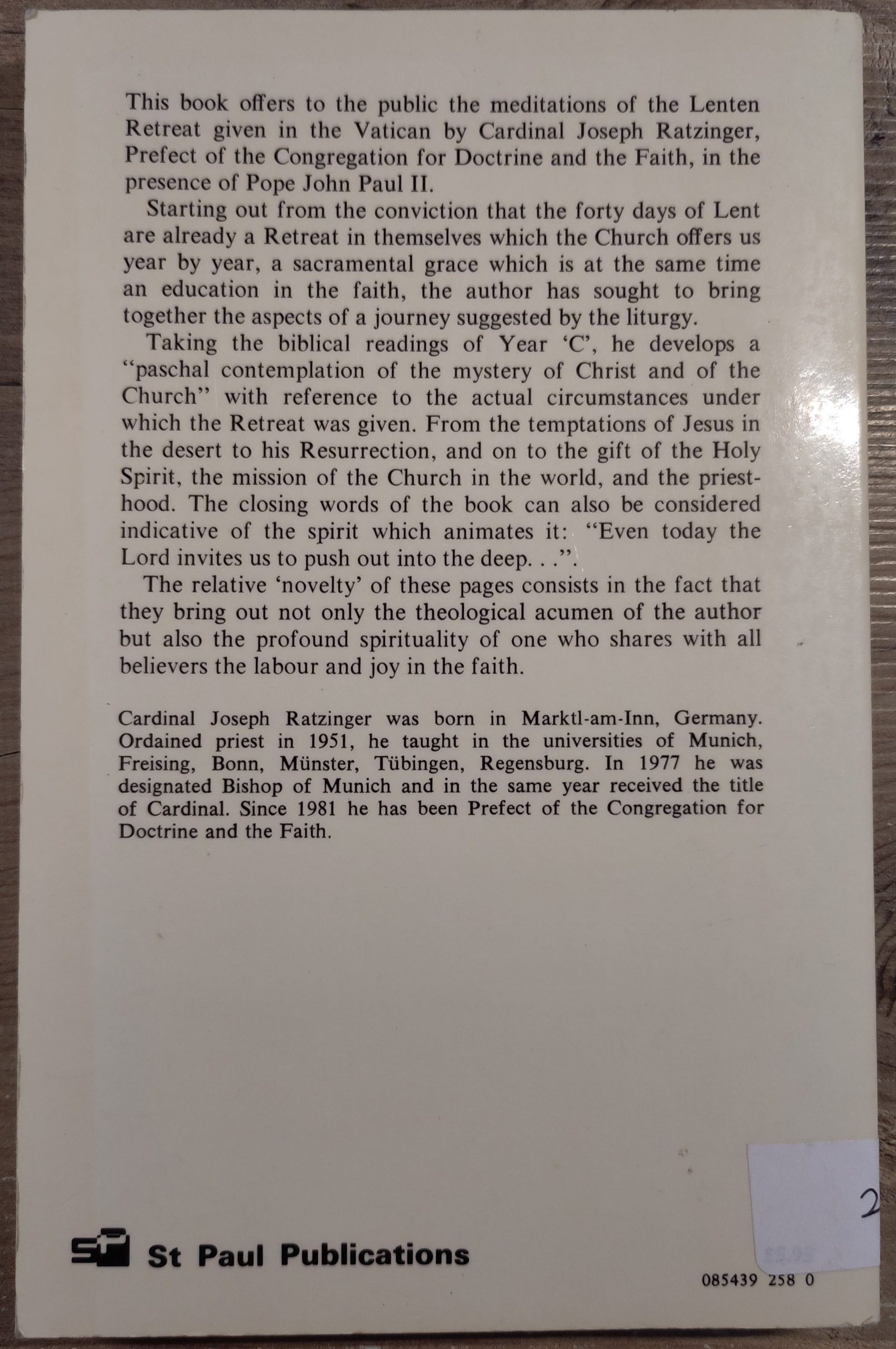 Journey towards Easter (used book) - Image 2
